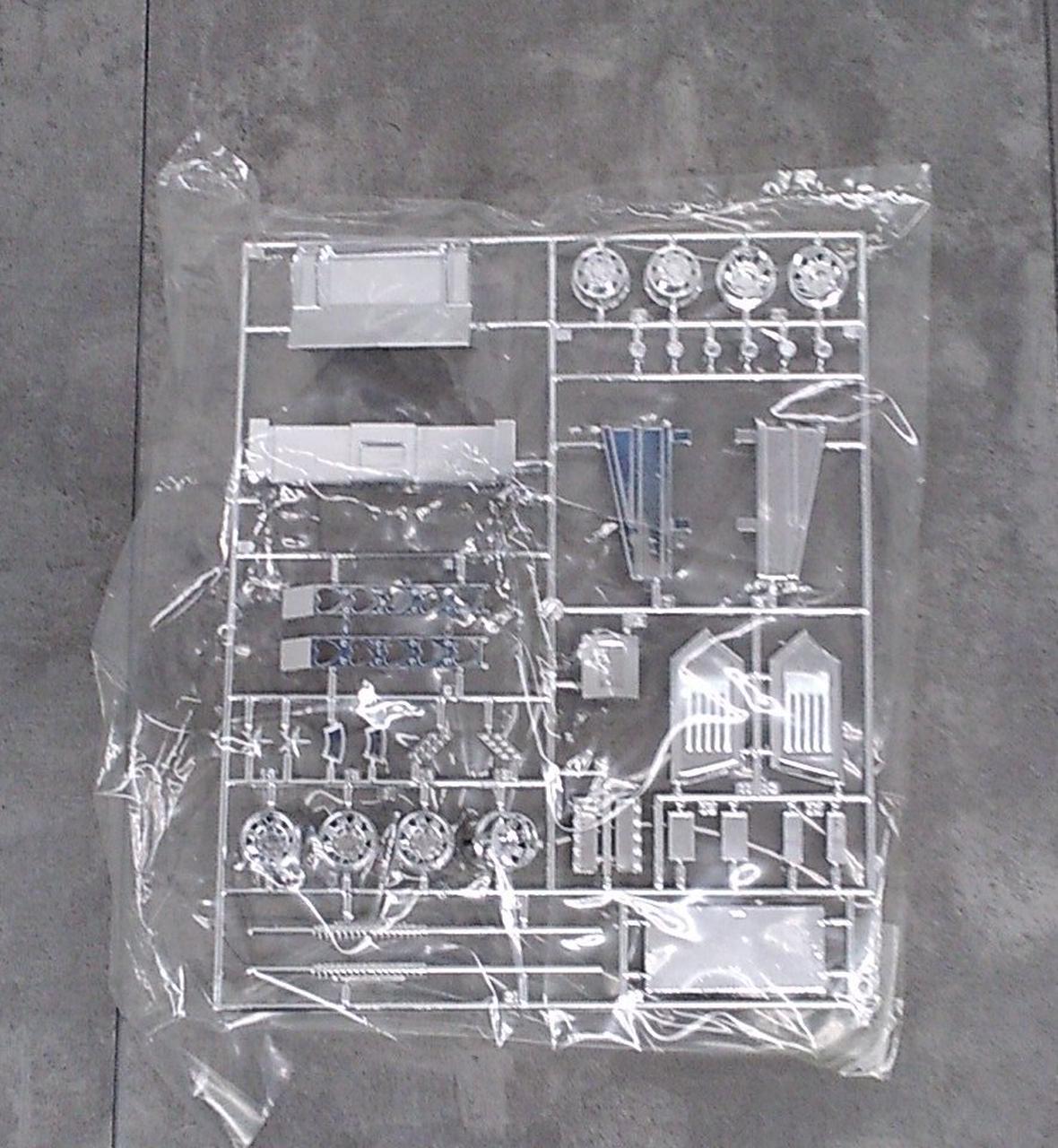 AOSHIMA Plastic Model Toshomaru - Banzai Thrifting | BanzaiHobby