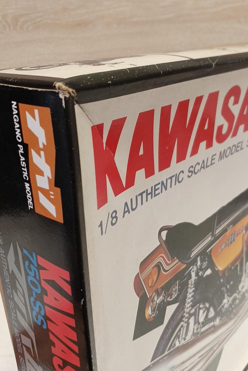 Nagano KAWASAKI 750-SS Mach III 1/8 - Banzai Thrifting | BanzaiHobby