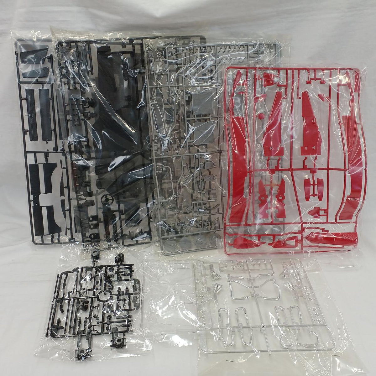 TAMIYA Plastic Model 1/12 Ferrari 641/2 Transparent Cowling - Banzai Thrifting | BanzaiHobby