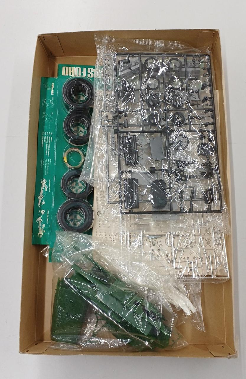 TAMIYA Lotus 49 Ford 1/12 Lotus 49 Ford - Banzai Thrifting | BanzaiHobby