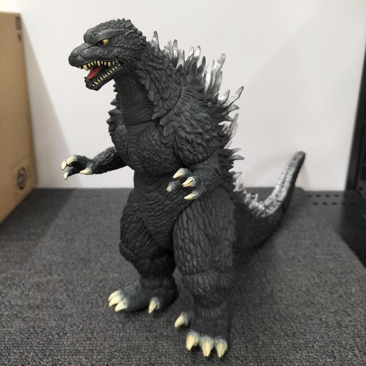 BANDAI Soft Vinyl Figures Movie Monster Series Godzilla 2003 - BANDAI Banzai Hobby