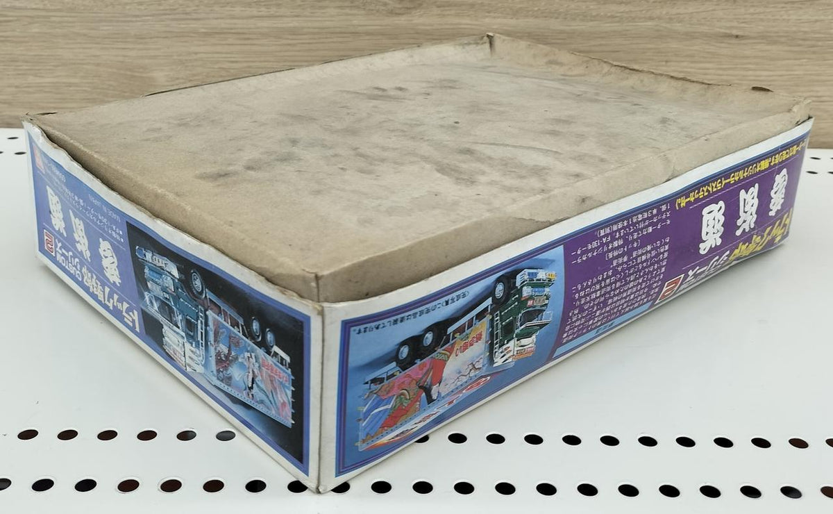 Bandai Plastic Model Truck Yarou Series 2 Yume Kaido - Banzai Thrifting | BanzaiHobby