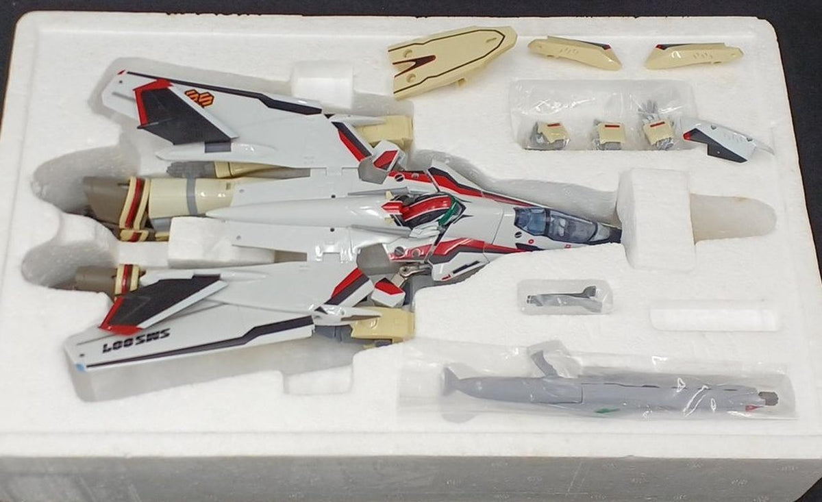 Bandai DX Chogokin GE-42 VF-25F Messiah Valkyrie Saotome Alto Unit