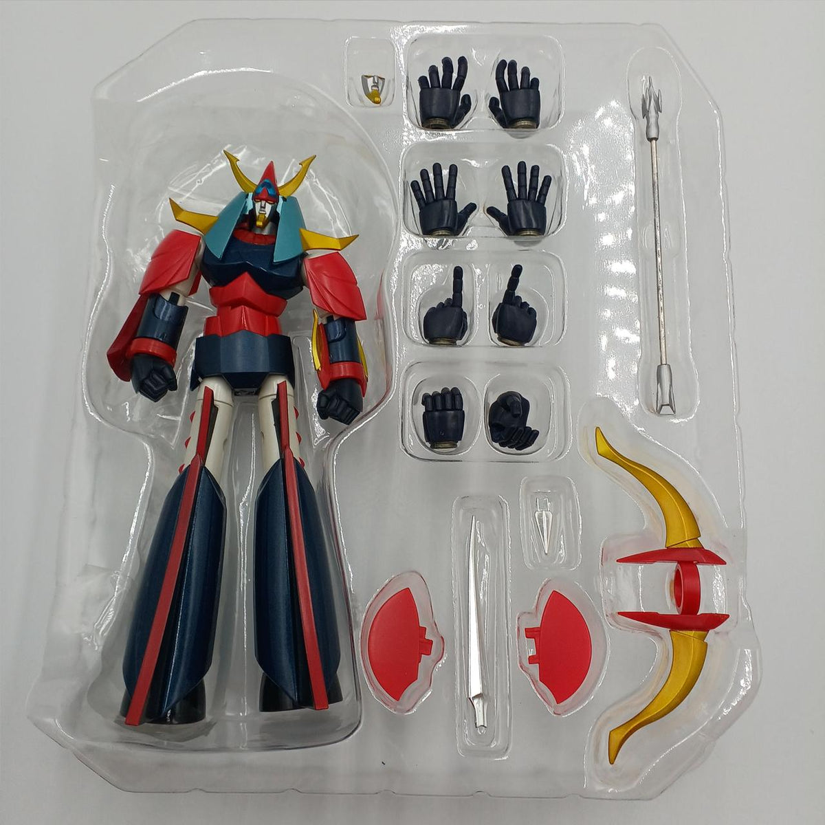 BANDAI Chogokin Hero Raideen - BANDAI Banzai Hobby