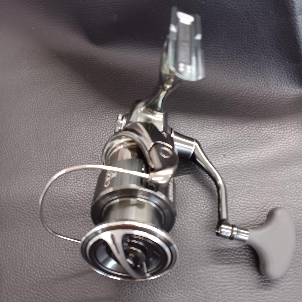 2018 shimano stella 3000 Fishing Reel Spinning Reel Model 2018, C3000 FJ Sports & Outdoors Twist Fin has been developed that controls the pressure on the line that goes through the line roller onto the spool 2018 Shimano Stella 3000 Review: