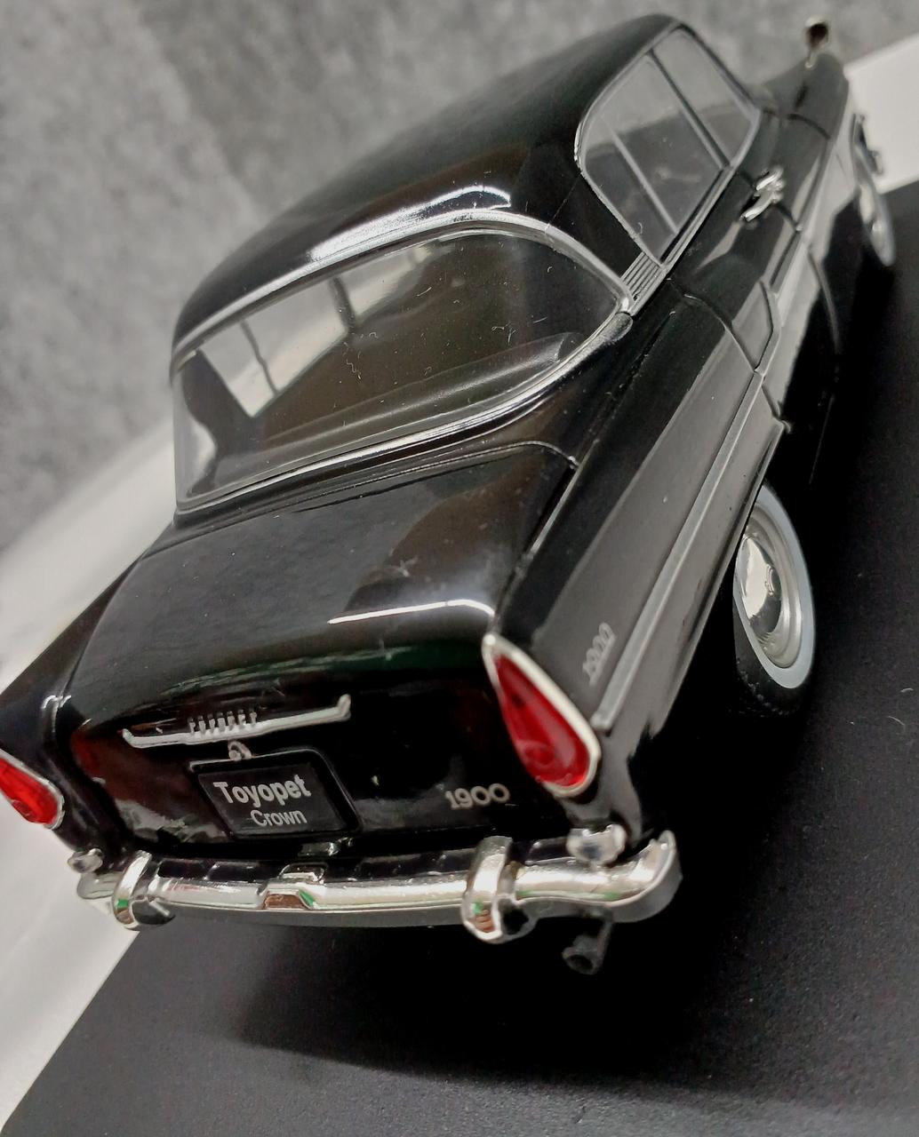Hachette Collections Japan 1/24 Domestic Famous Car Collection TOYOPET CROWN (1961)