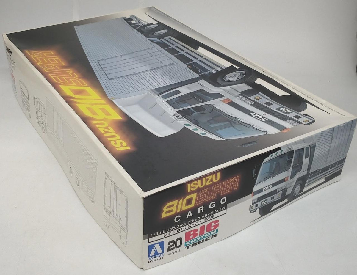 Aoshima Bunka Kyozai Co., Ltd. Plastic Model Isuzu 810 Super Cooler Truck