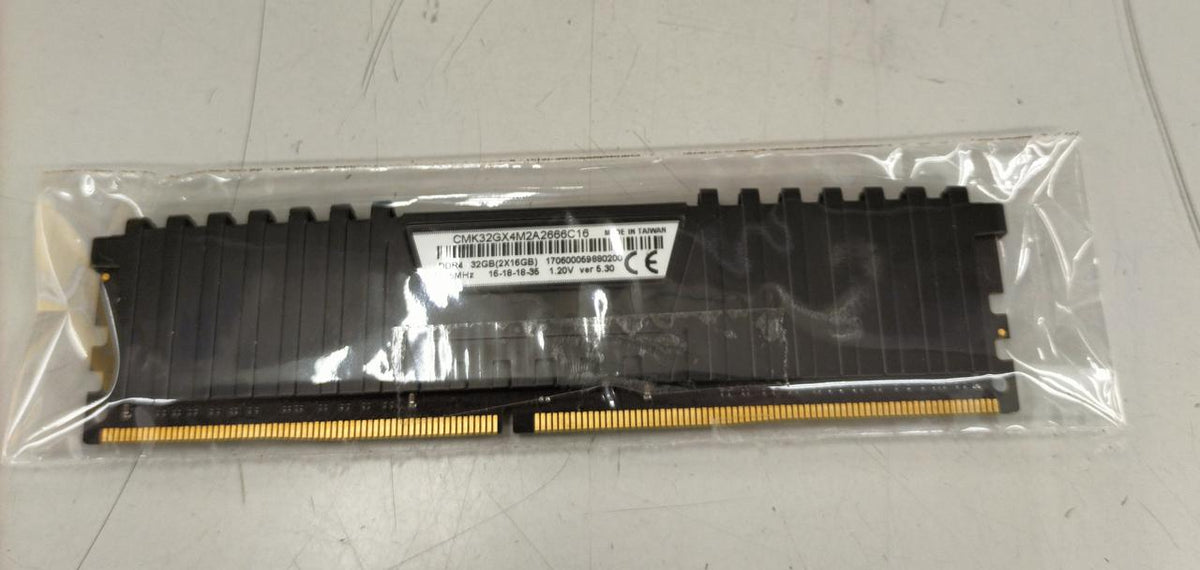 VENGEANCE Memory CMK32GX4M2A2666C15