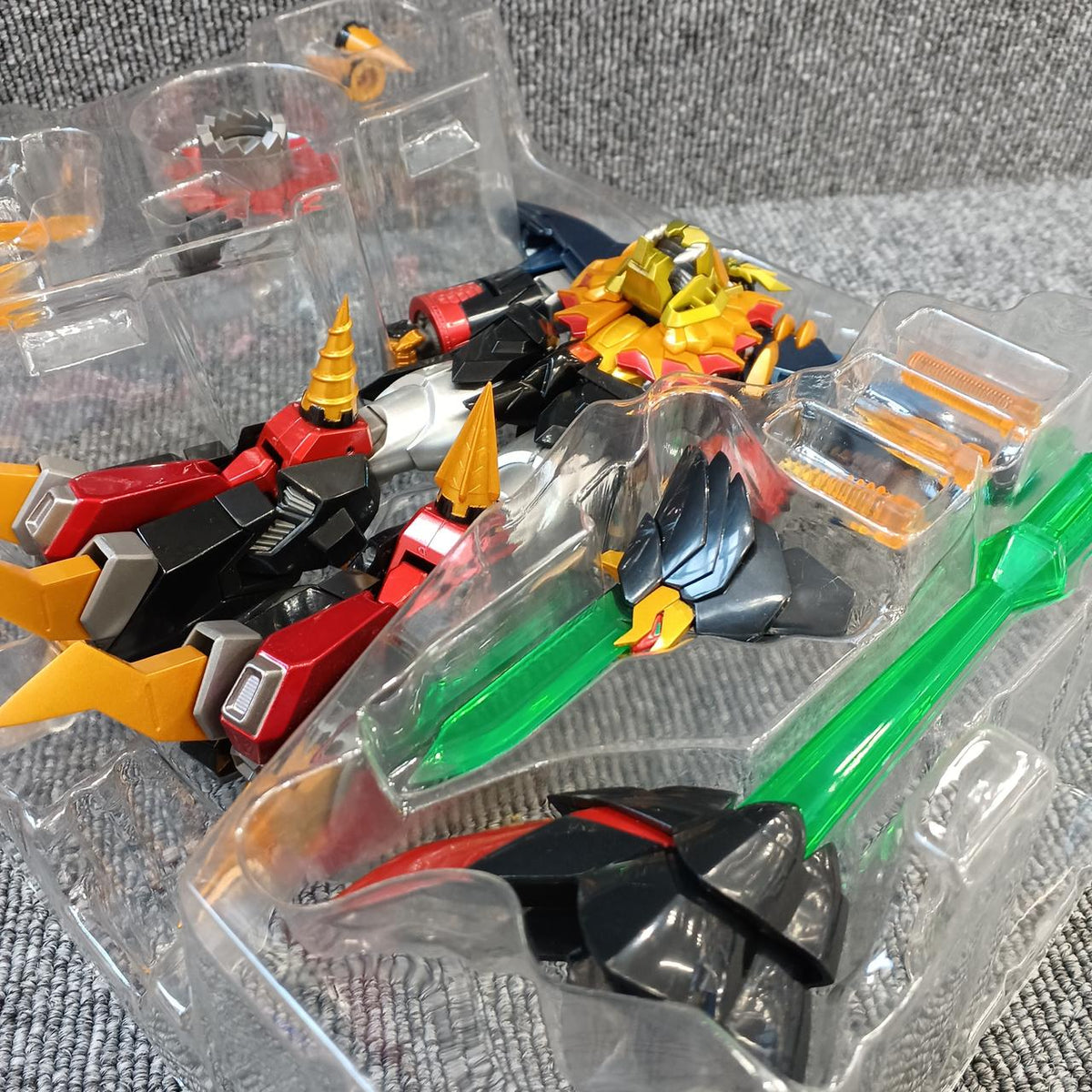 BANDAI Super Robot Chogokin Genesic GaoGaiGar