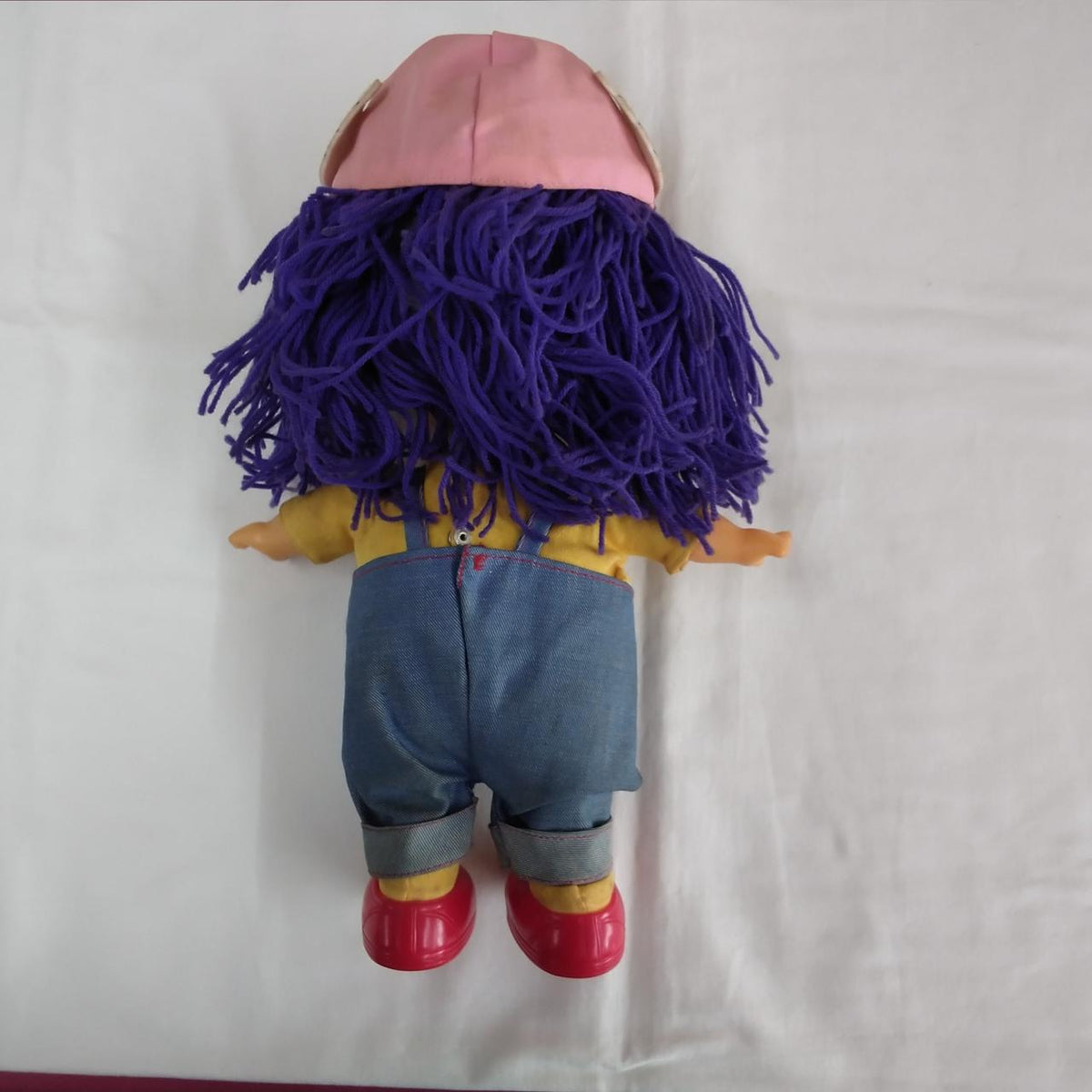 T&A Soft Vinyl Figure Arale-chan - T&A Banzai Hobby