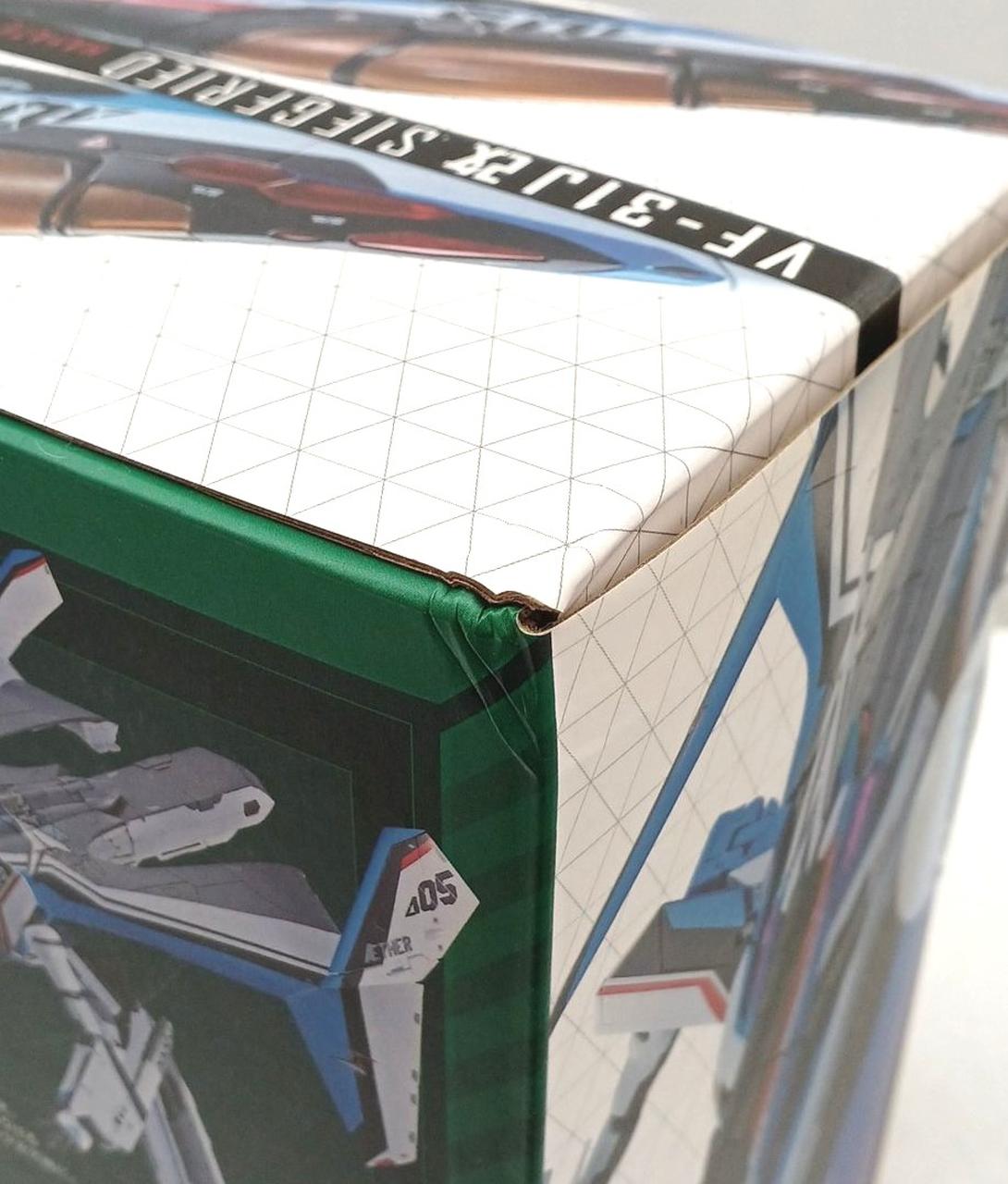 BANDAI DX Chogokin VF-31J Hayate Machine
