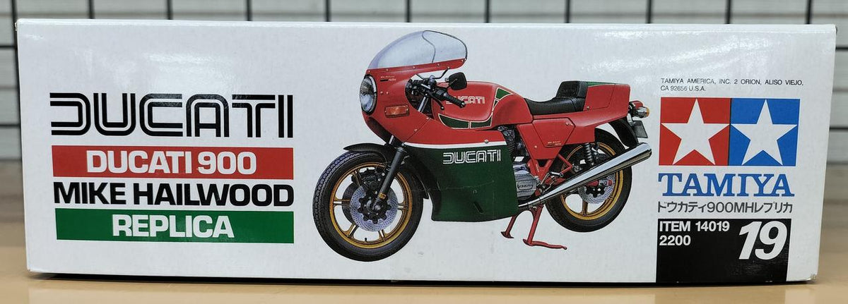 TAMIYA Docati 900 Mike Hailwood Replica 1/12 Motorcycle Series