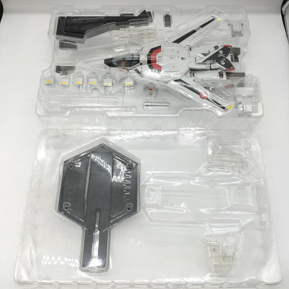 Bandai DX Chogokin VF-1S Valkyrie (Unit by Teru Ichijo)