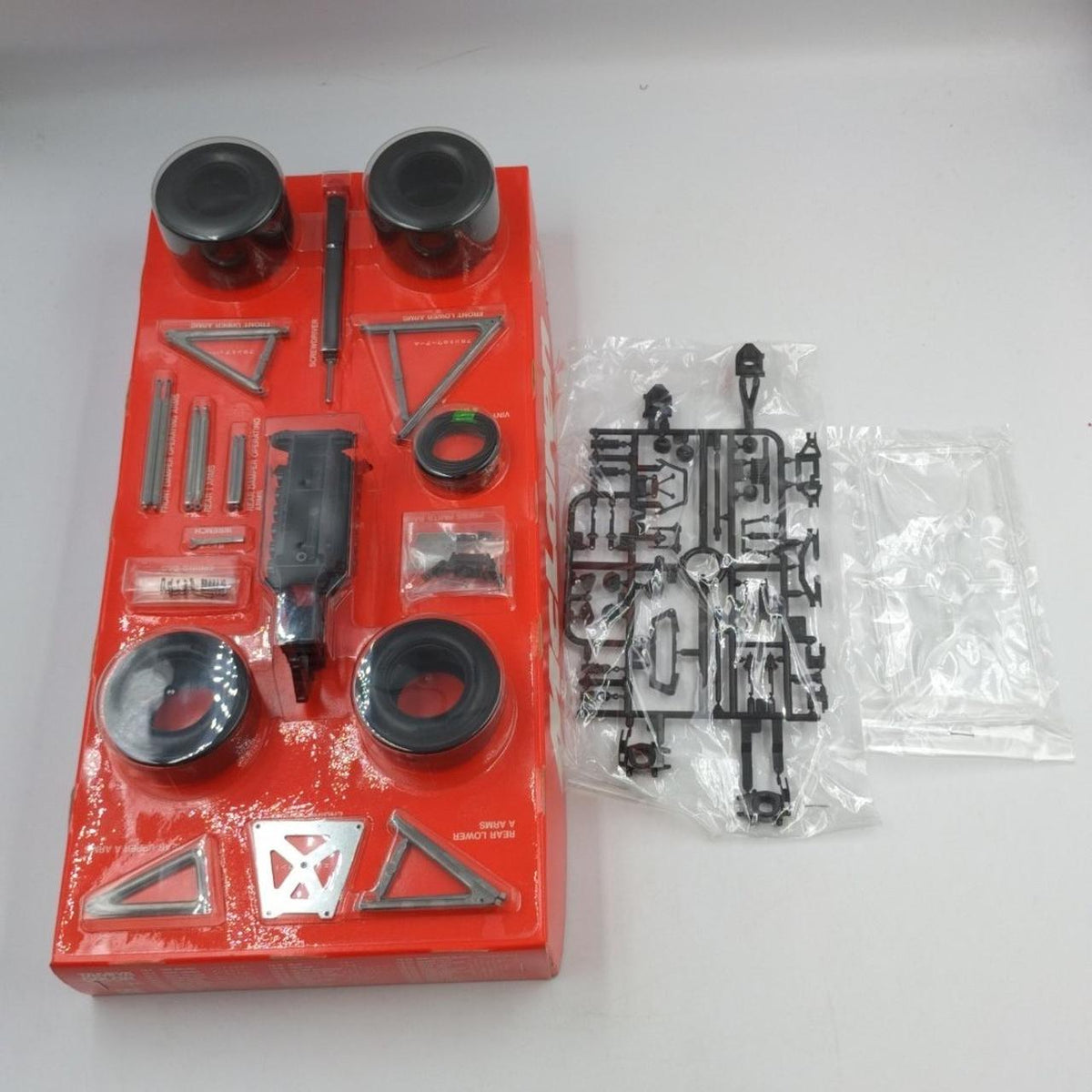 TAMIYA 1/12 Scale Honda McLaren MP4/6
