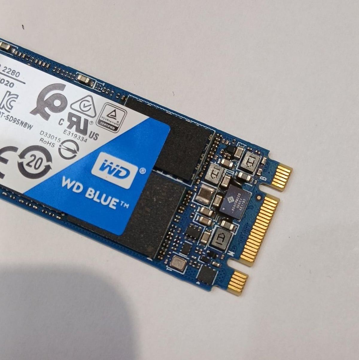 WESTERN DIGITAL M.2 SSD WDS100T2B0B