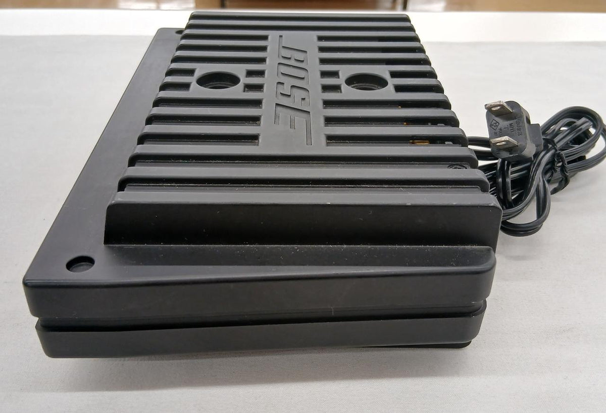 BOSE Power Amplifier 1705II.