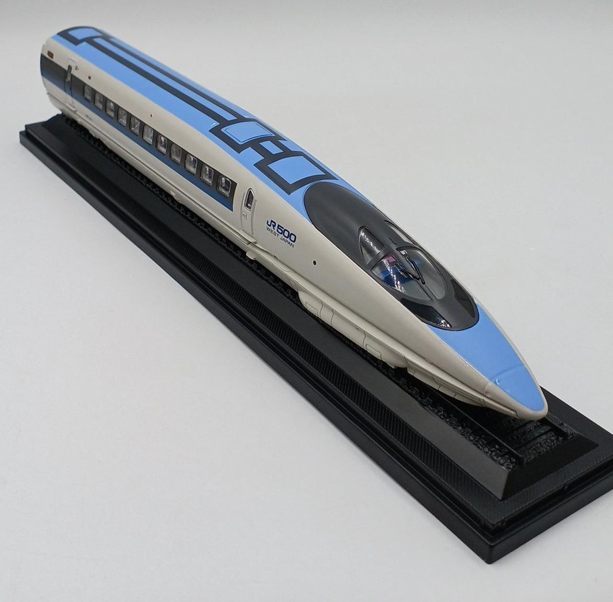 DEAGOSTINI Railway Vehicle Metal Model Collection 500 Series 521 Shinkansen Train 521-1 'Nozomi'