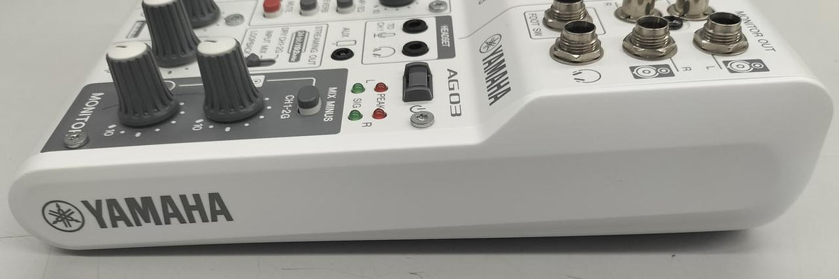 YAMAHA Mixer AG03MK2