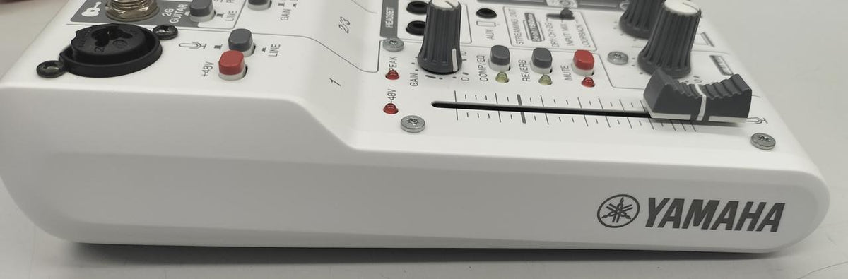 YAMAHA Mixer AG03MK2