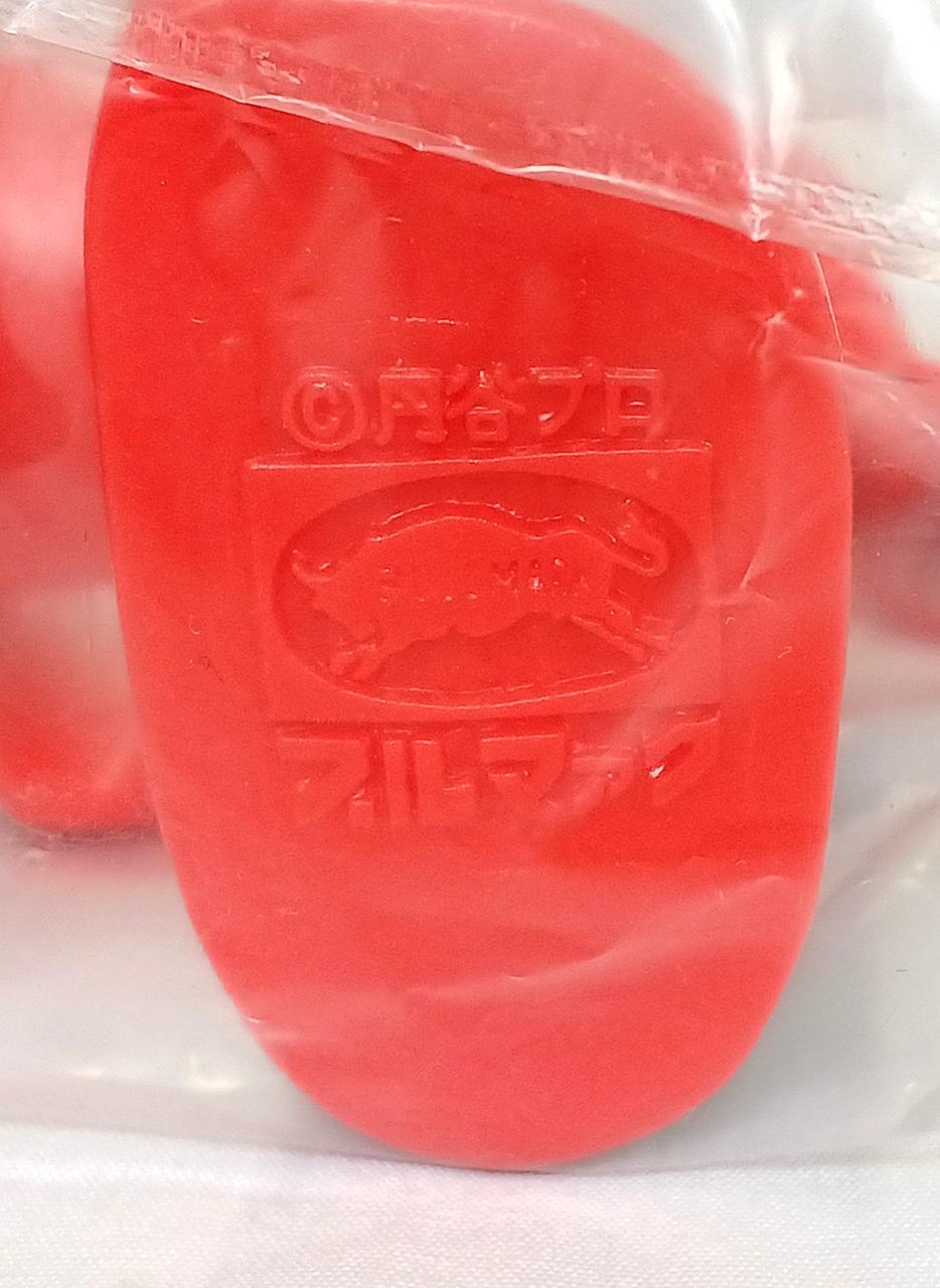BULLMARK Soft Vinyl Baltan Alien Red