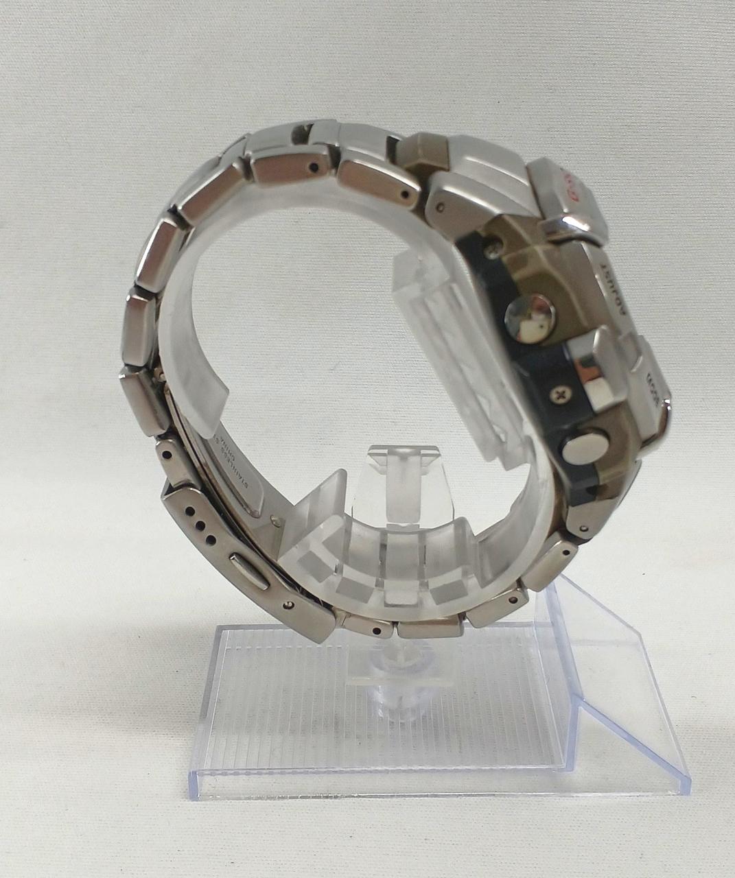 CASIO G-SHOCK G-520D