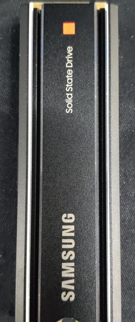 SAMSUNG SSD 980PRO