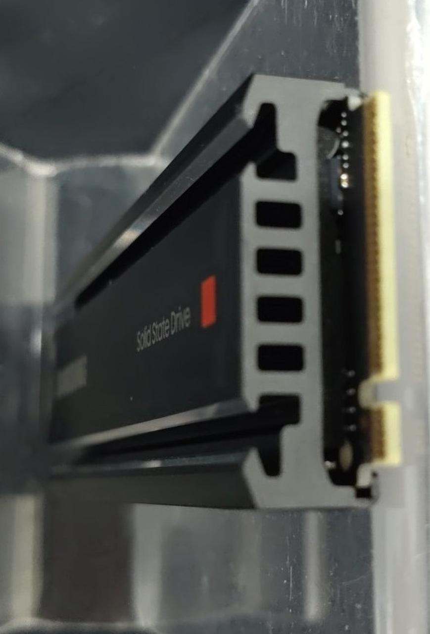 SAMSUNG SSD 980PRO