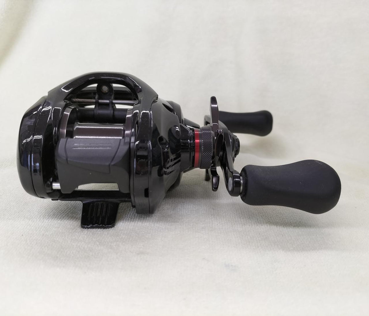 SHIMANO Baitcasting Reel SCORPION DC 100HG