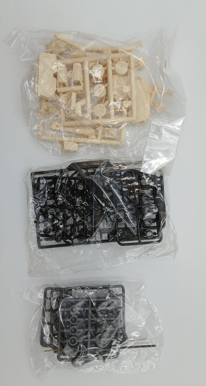 Kotobukiya Garage Kit GaoGaiGar Space Equipment Long-Duration Specification - Banzai Thrifting | BanzaiHobby