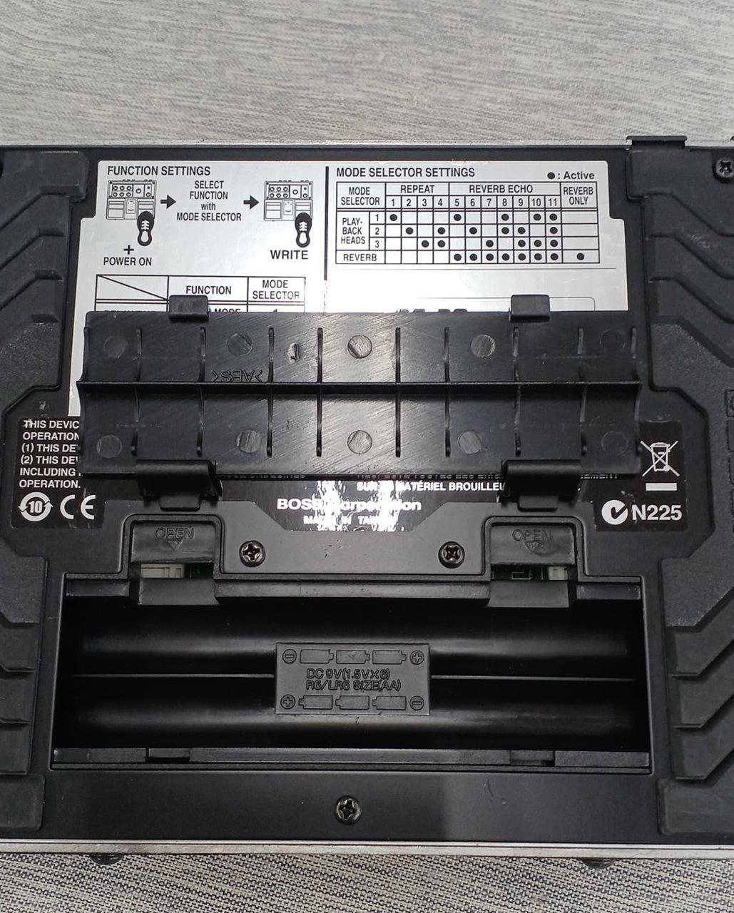 BOSS Space Echo RE-20