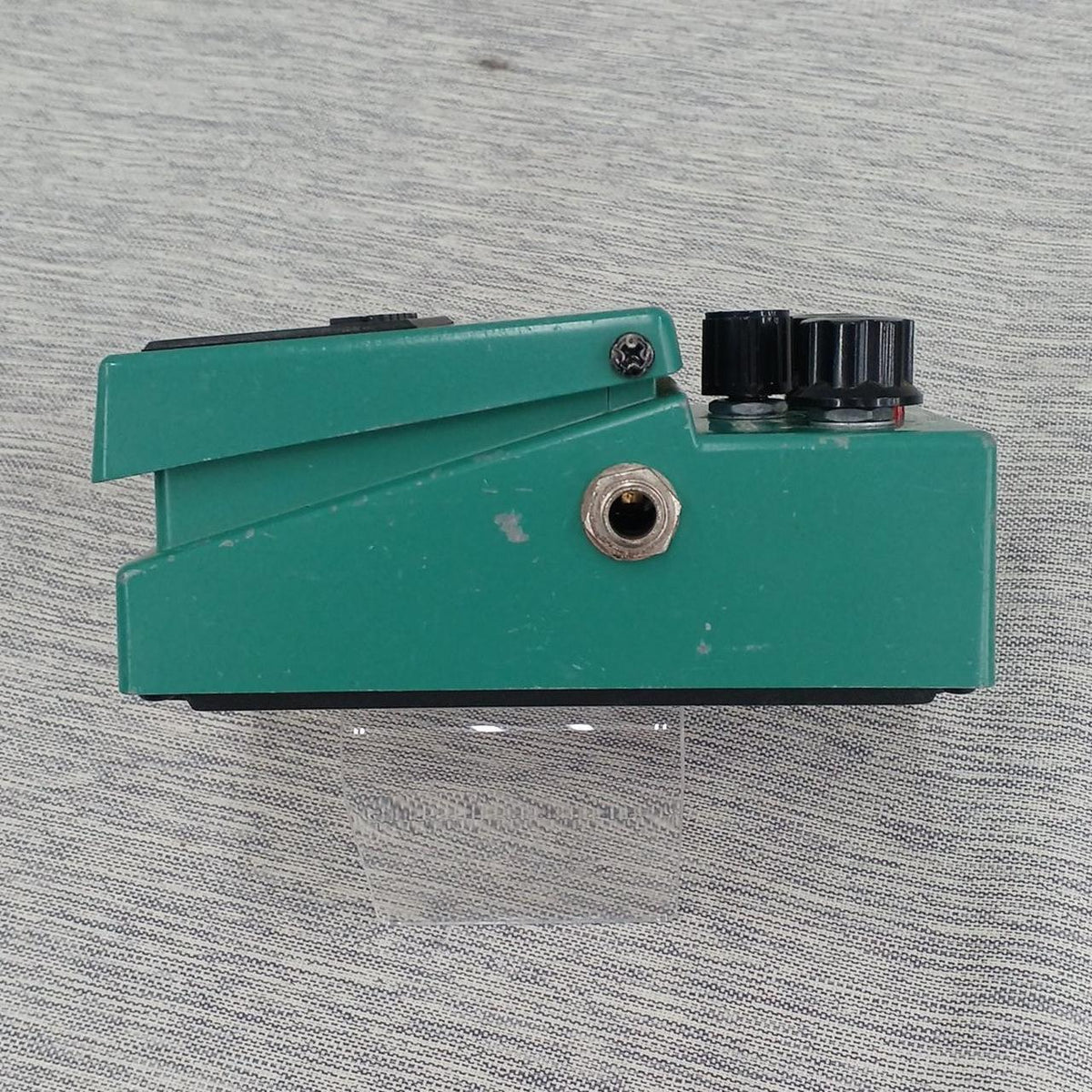 BOSS Tremolo TR-2