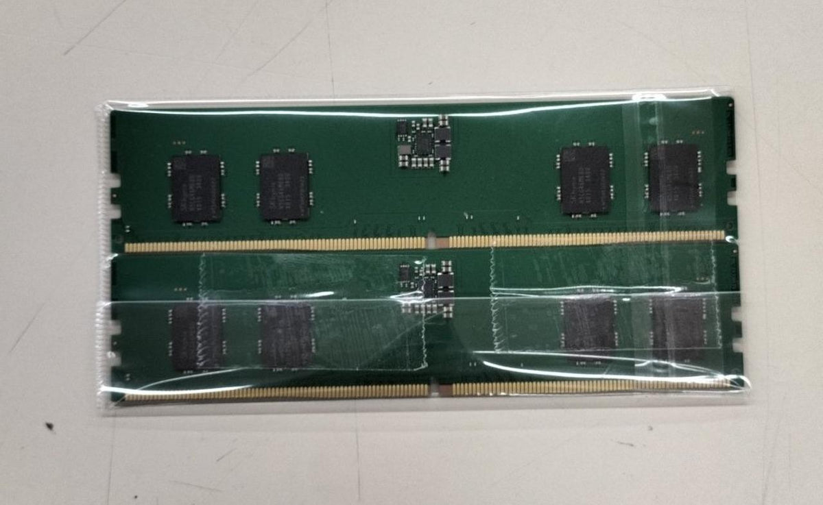 SK HYNIX DDR5 Memory 8GB x2 PC5-4800B-SC0-1010-XT