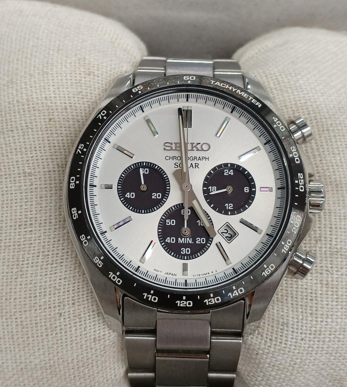 SEIKO CHRONOGRAPH SOLAR V175-0FA0
