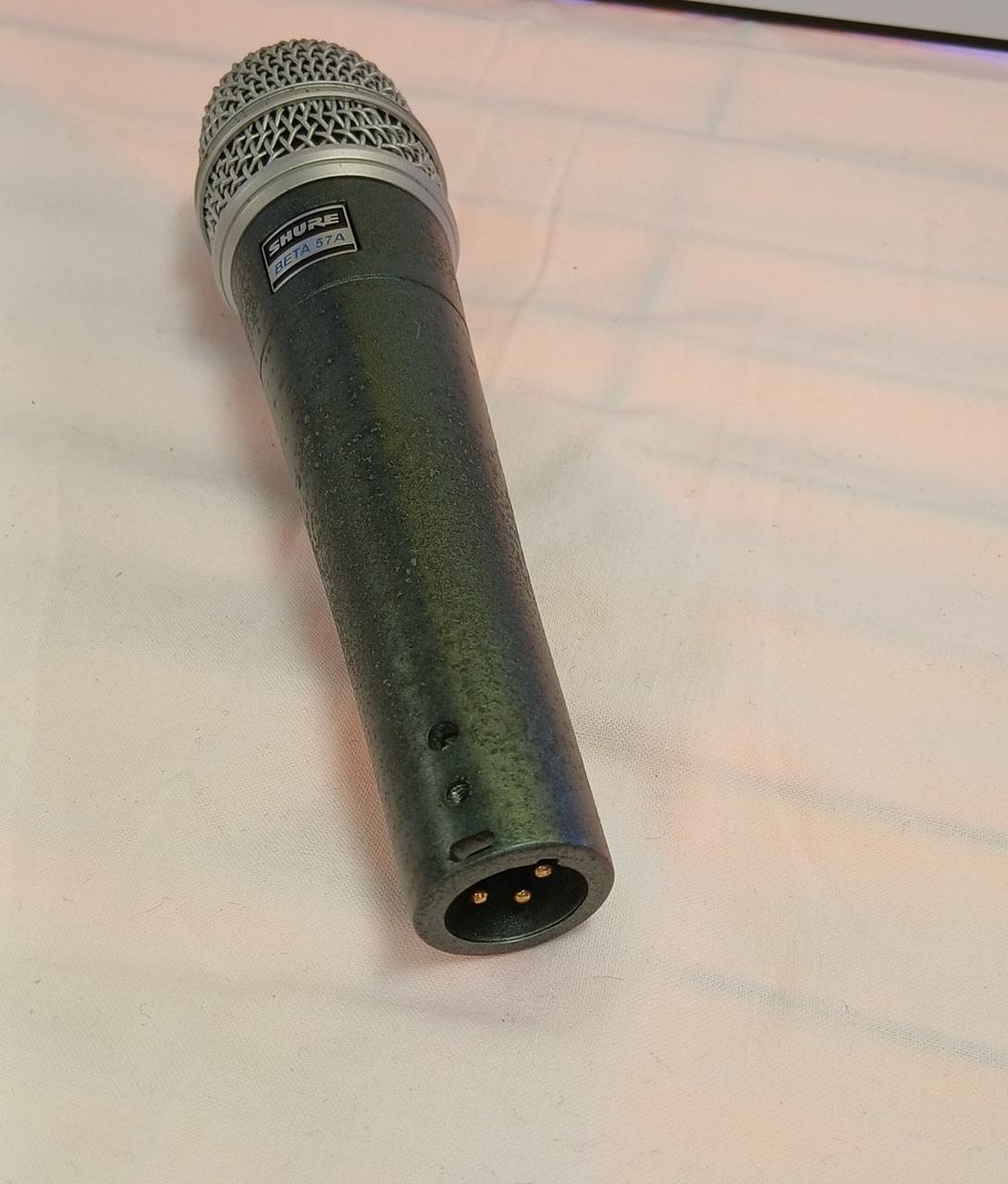 SHURE Dynamic Microphone BETA57A