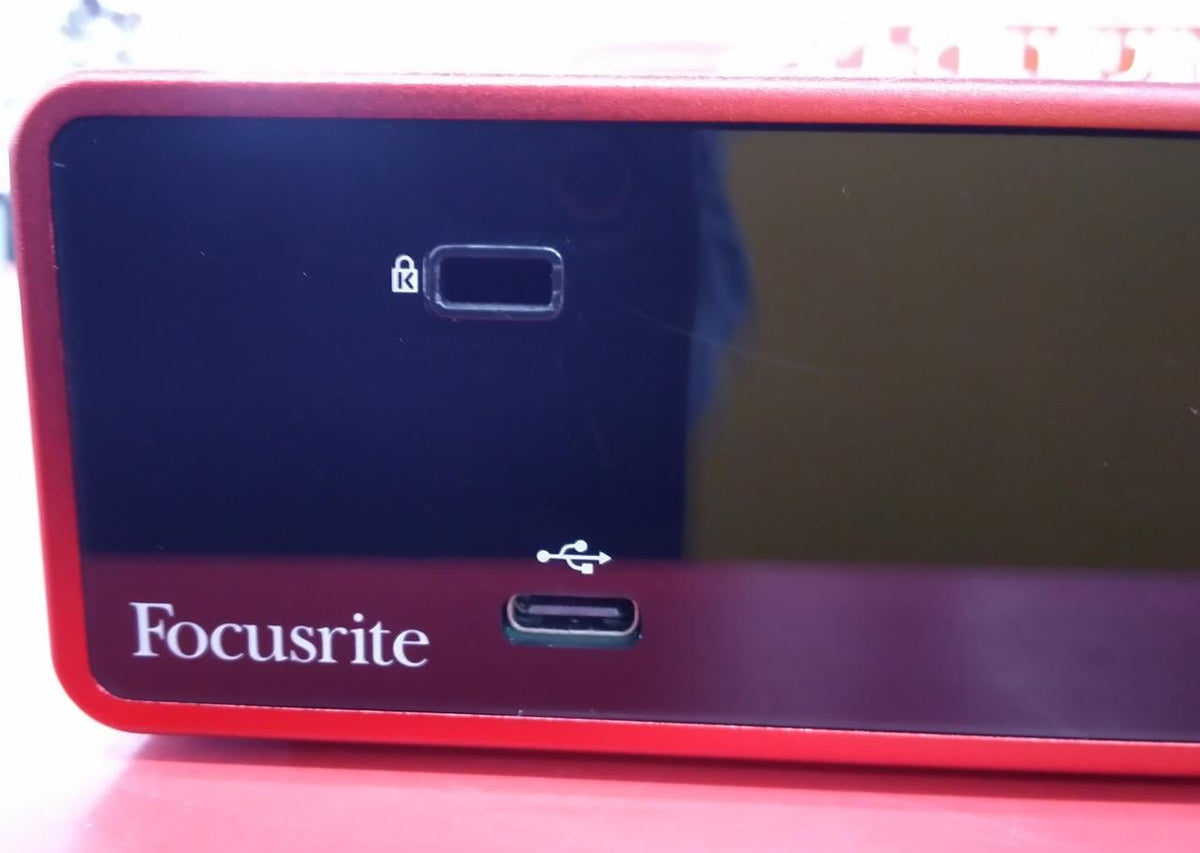 FOCUSRITE Audio Interface: SCARLETT2I2 GEN3