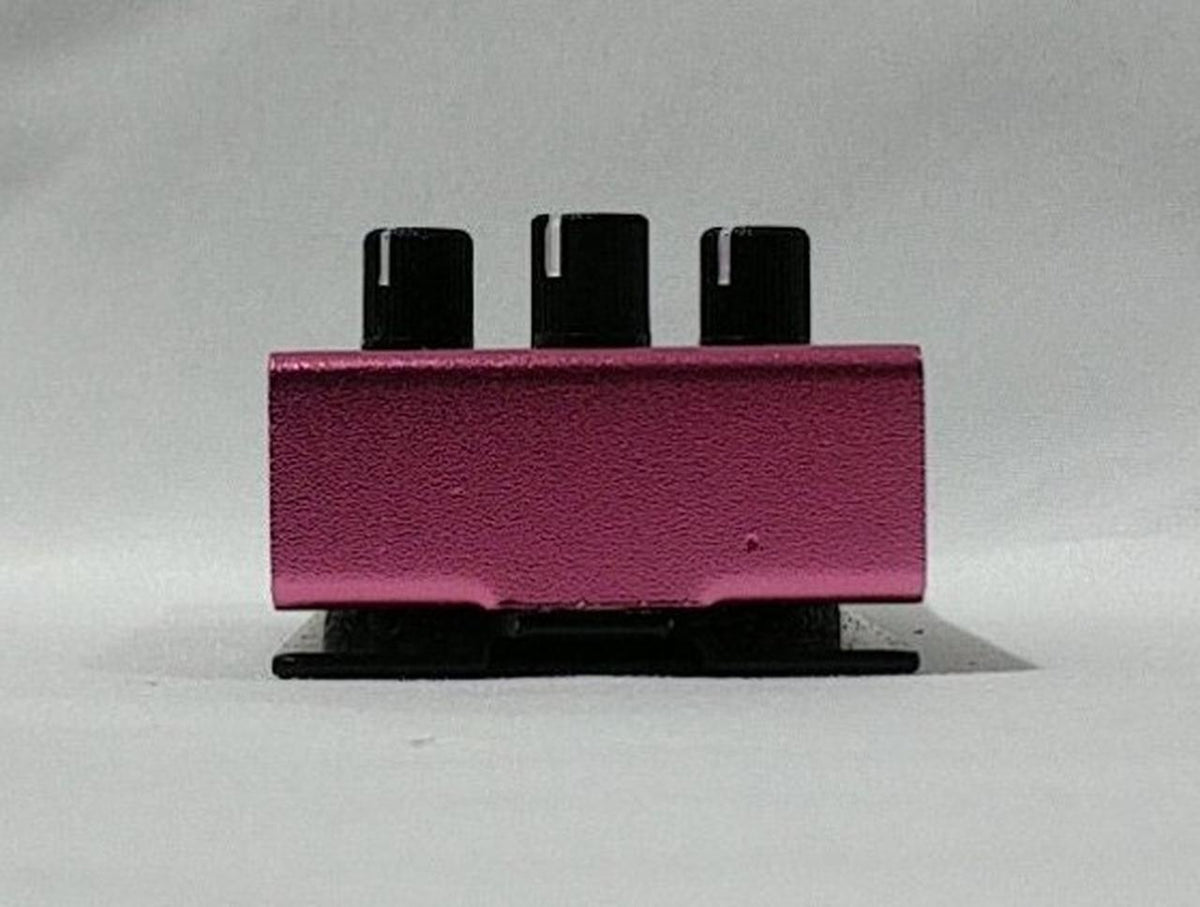 OLINTHUS Effects pedal: EARWIG FUZZ
