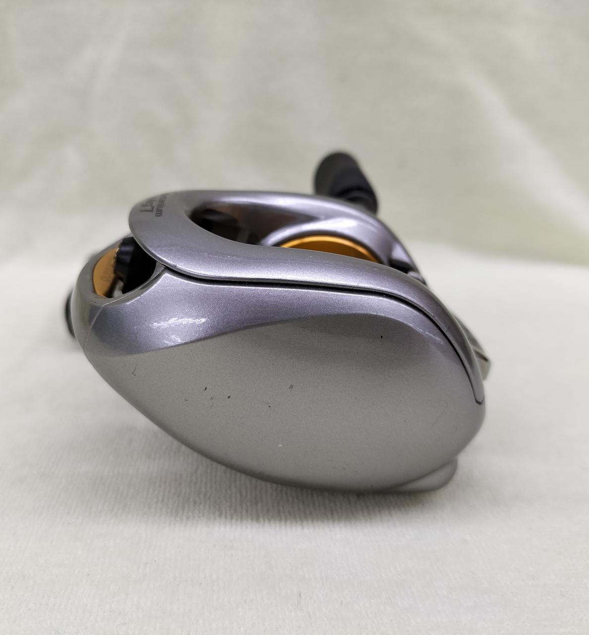SHIMANO Baitcasting Reel Body Only METANIUM MG7