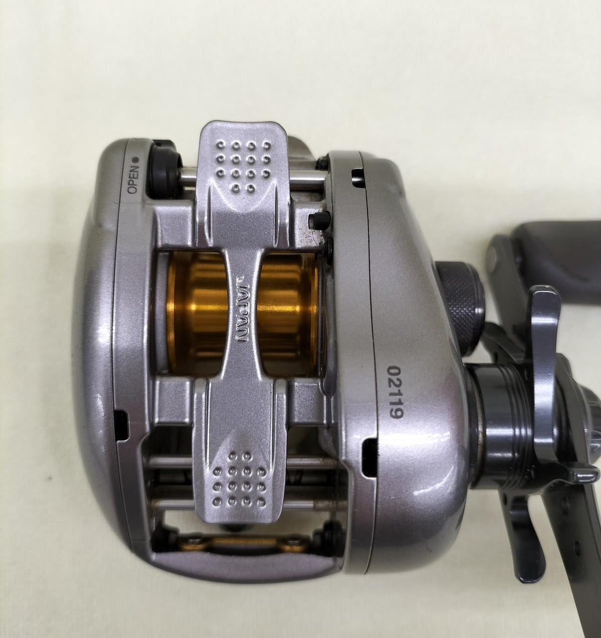 SHIMANO Baitcasting Reel Body Only METANIUM MG7