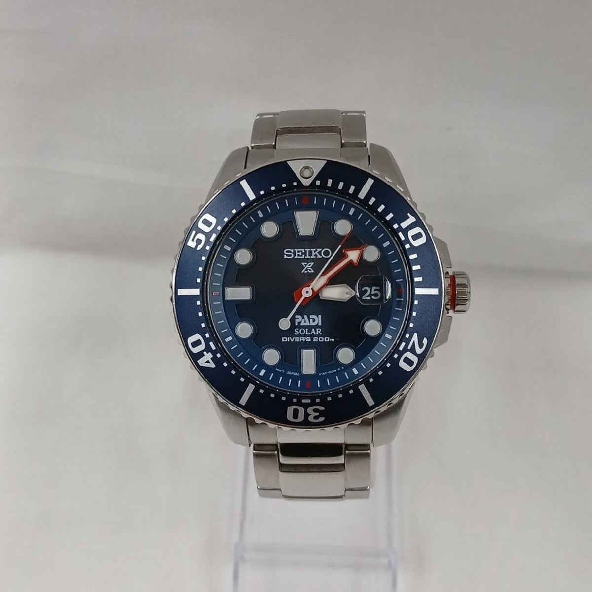 SEIKO Solar Divers V157-0DF0