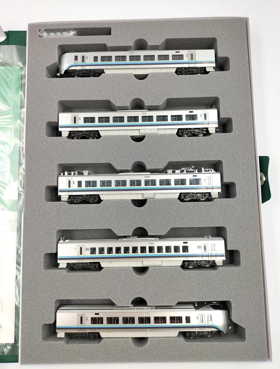 KATO N Gauge 10-1210 789 Series 'Kamui Suzuran' 5-Car Set
