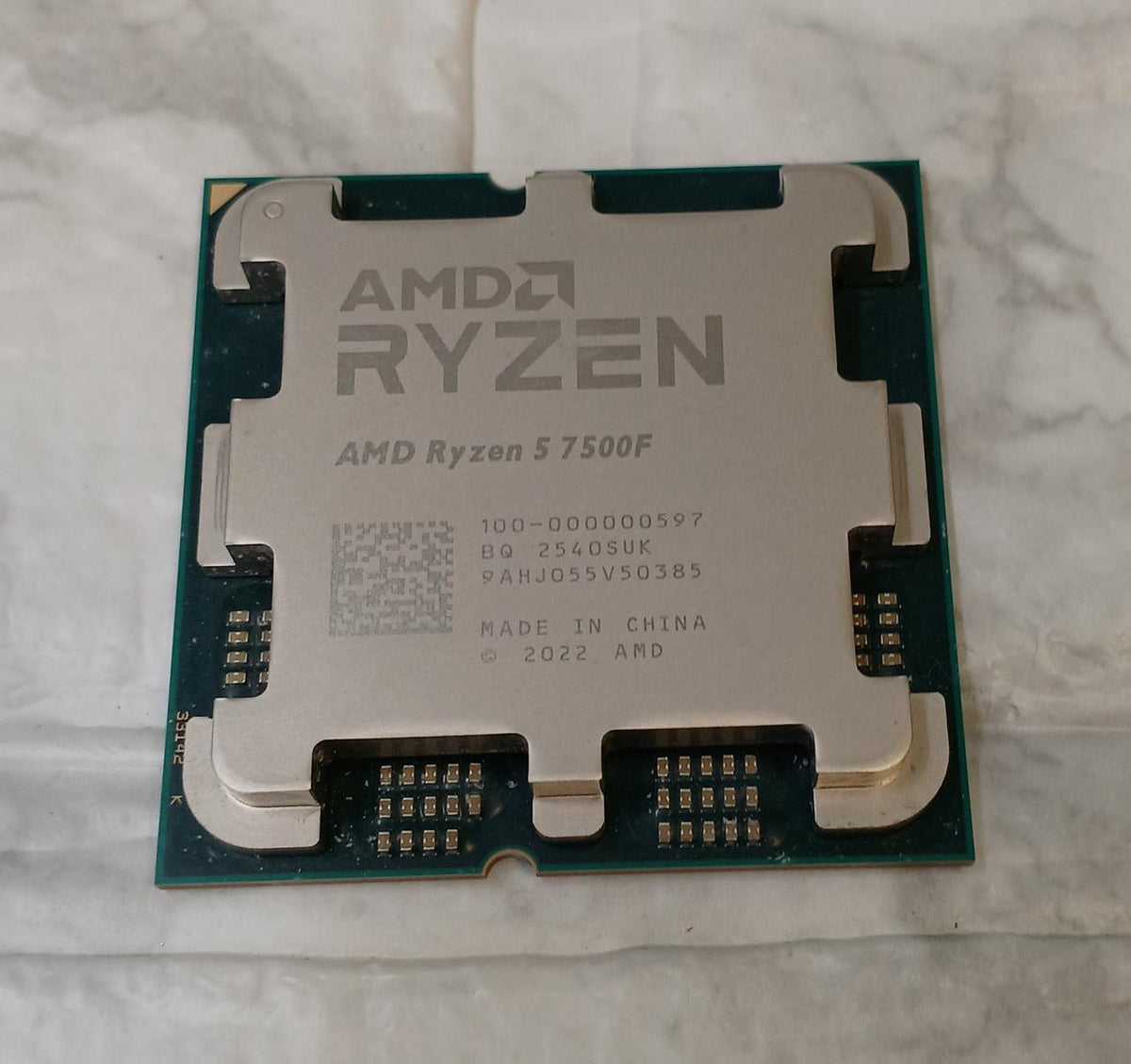 AMD CPU RYZEN5-7500F