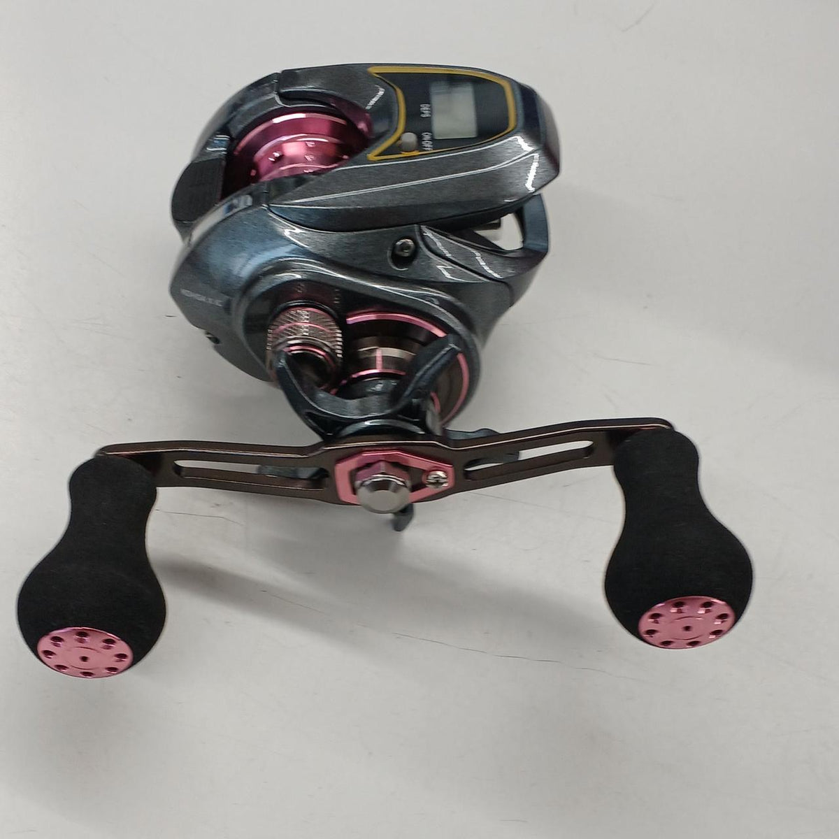 DAIWA Baitcasting Reel Koga X IC