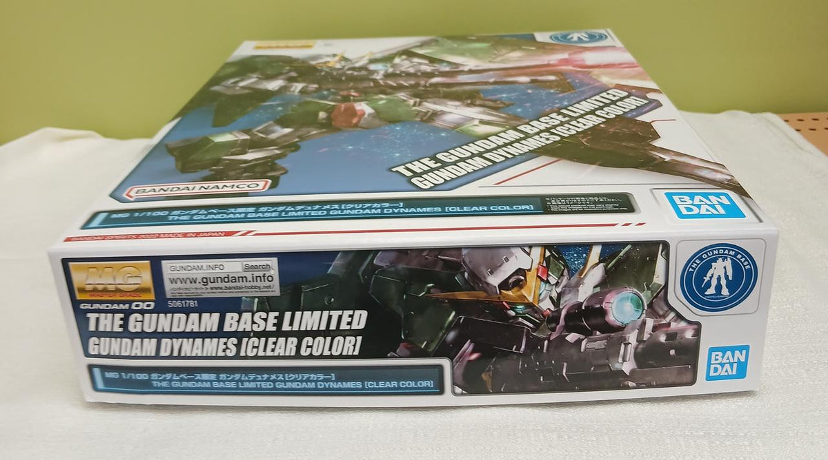 BANDAI MG 1/100 Scale Gundam Dynames (Clear Color) Gundam Base Limited