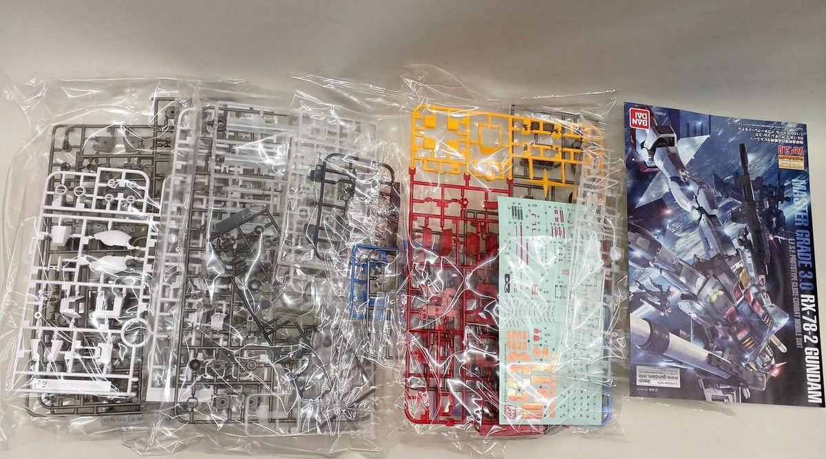 BANDAI Ichiban Kuji Gunpla A Prize MG RX-78-2 Gundam VER.3.0 Solid