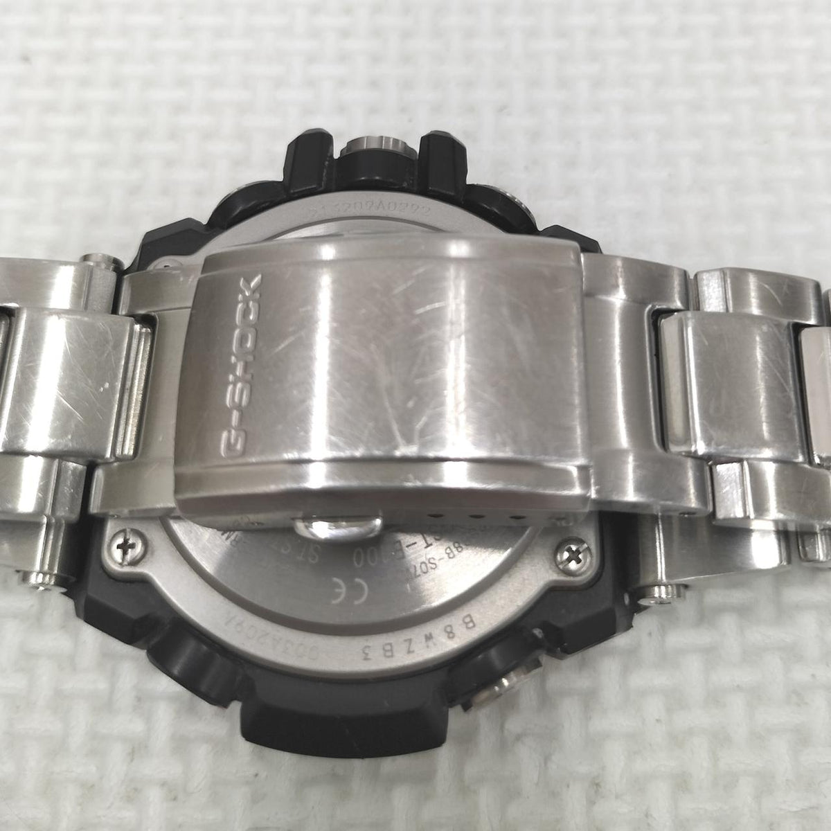 CASIO G-SHOCK GST-B100 Solar