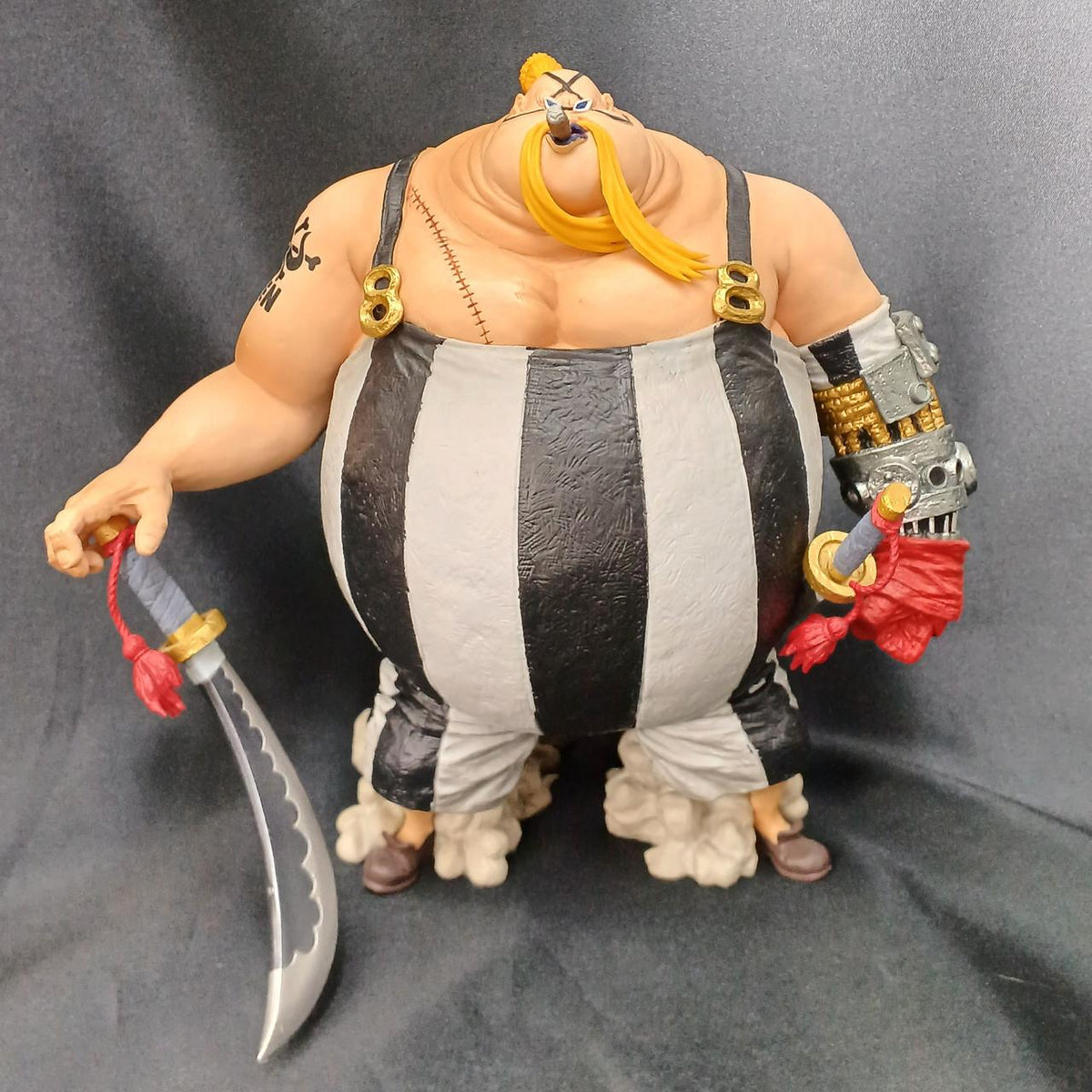 BANDAI Figure Queen -Soul Heroic Statue- Ichiban Kuji One Piece EX Warriors Joining Arms with Dragons Prize B