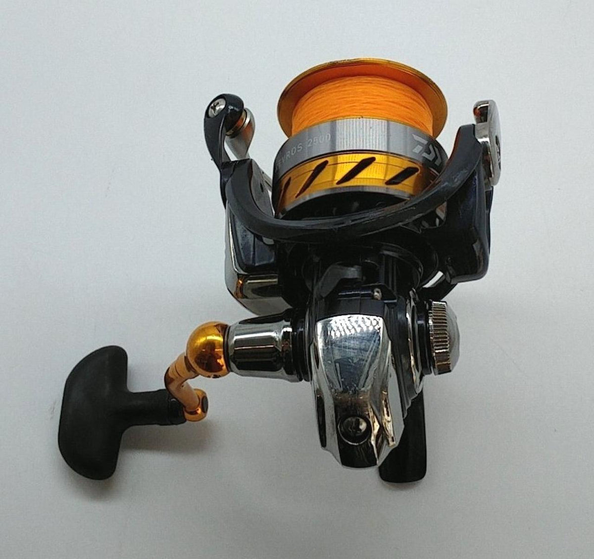 DAIWA Spinning Reel 15 REVROS 2500