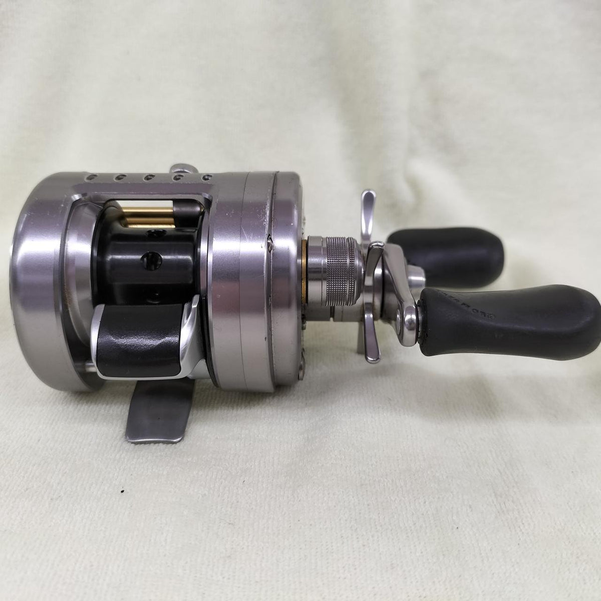 SHIMANO Baitcasting Reel Without Box CALUCUTTA CONQUEST 50DC