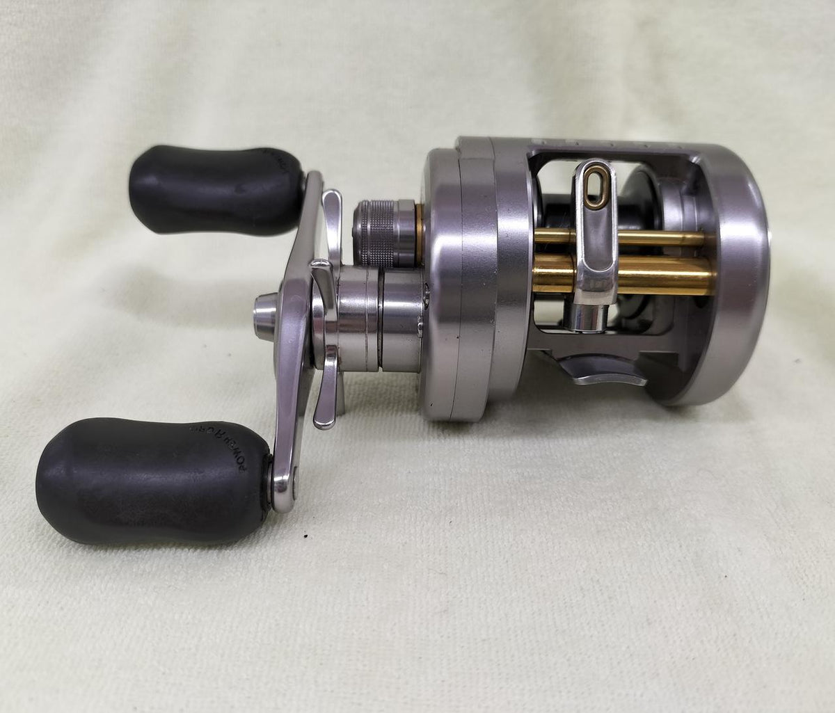 SHIMANO Baitcasting Reel Without Box CALUCUTTA CONQUEST 50DC