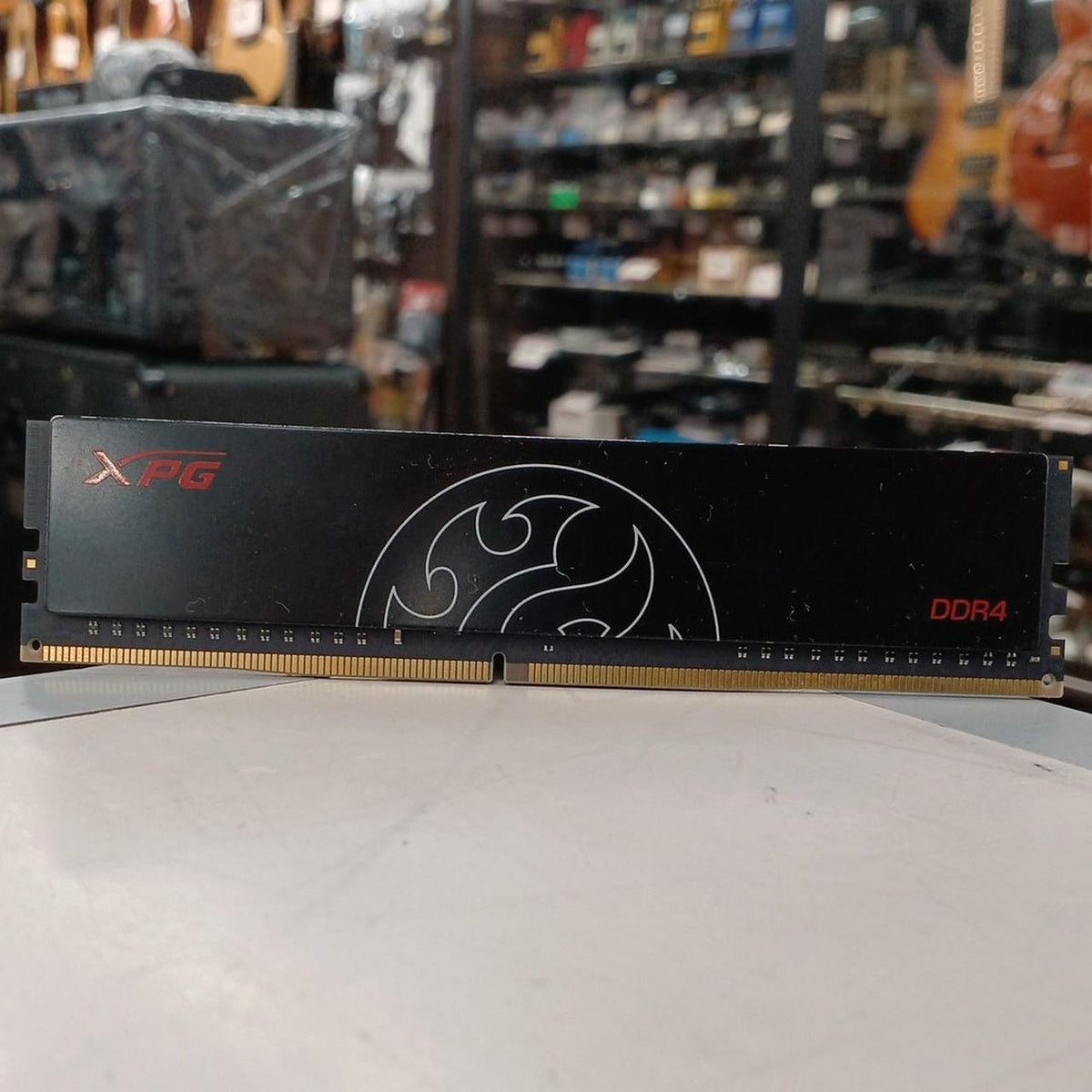 XPG Desktop Memory AX4U26638G16-HTD - XPG Banzai Hobby